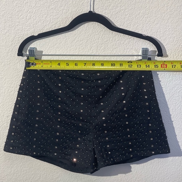 Guess Embellished Club Short 
Style # W52D10W5W90 - Picture 6 of 7